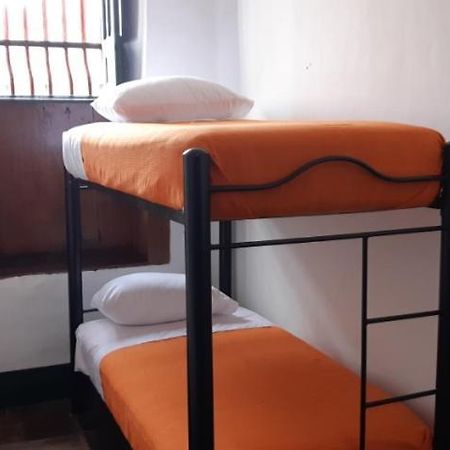 Cedron Hostel Bogotá Esterno foto