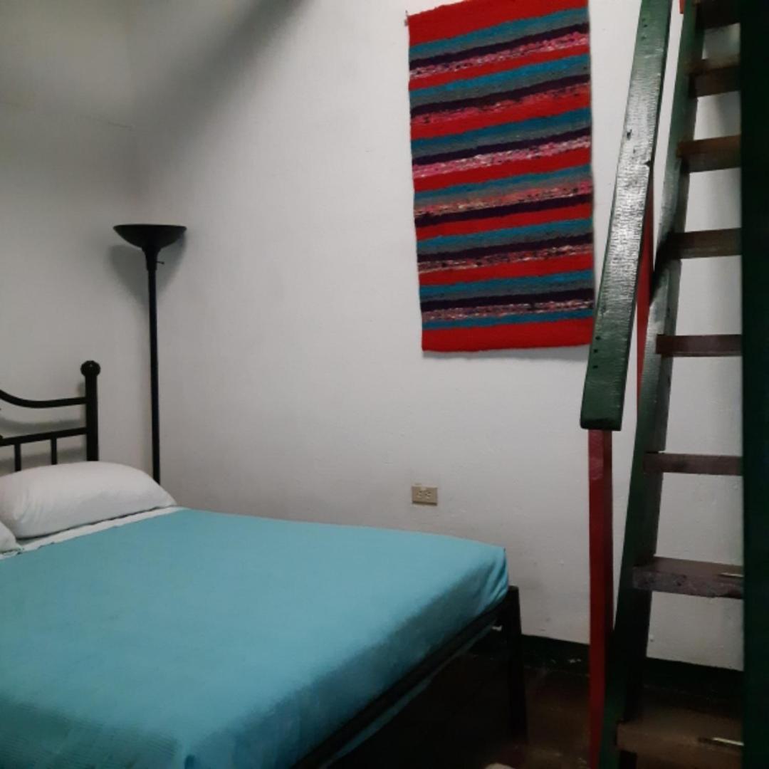 Cedron Hostel Bogotá Esterno foto